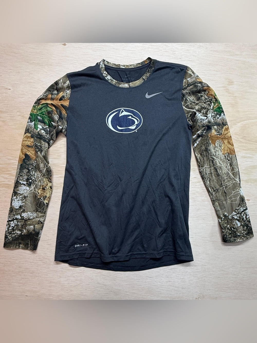 Nike Penn State Nittany Lions Long Sleeve Shirt Mens Small Black Camo Dri-Fit